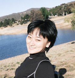 Yu's photo